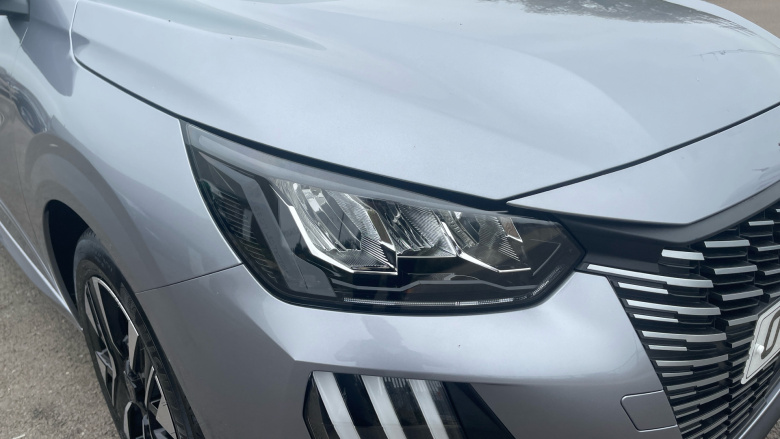 Peugeot 208 1.2 Hybrid 110 Allure 5dr e-DSC6 Petrol Hatchback